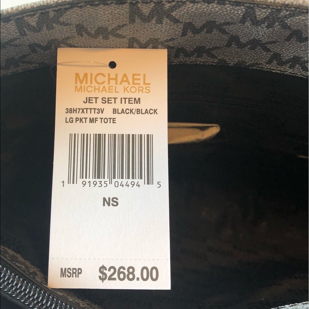 Michael Kors Black Jet Set Item Large Pocket Tote - Picture 6 of 8